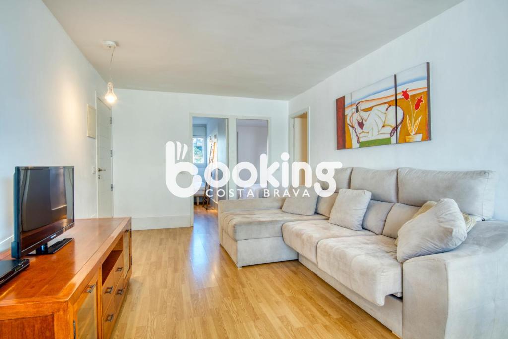 Camelies Apartament per 5 persones a 5 minuts de la Cala Rovira i a poca distància del centre de Platja d'Aro - 2