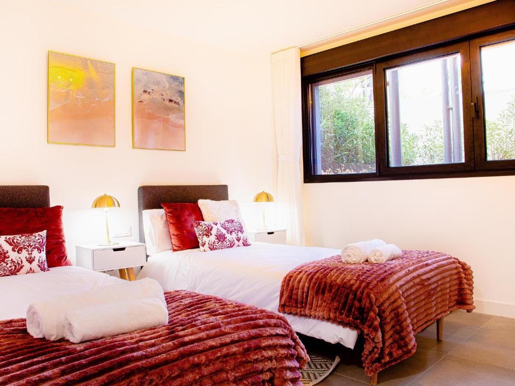Sunny Gozy Retreat In The Heart Of The Coast - 4