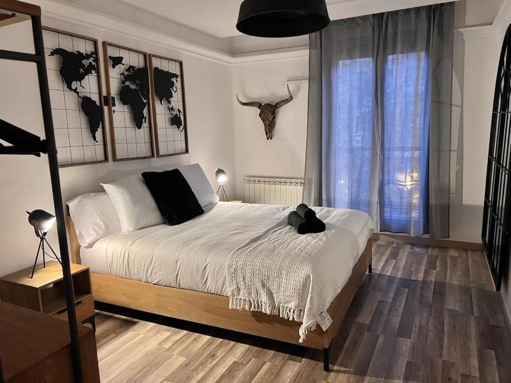 La Vinoteca del Artista by Apartamentos Logrono - 2