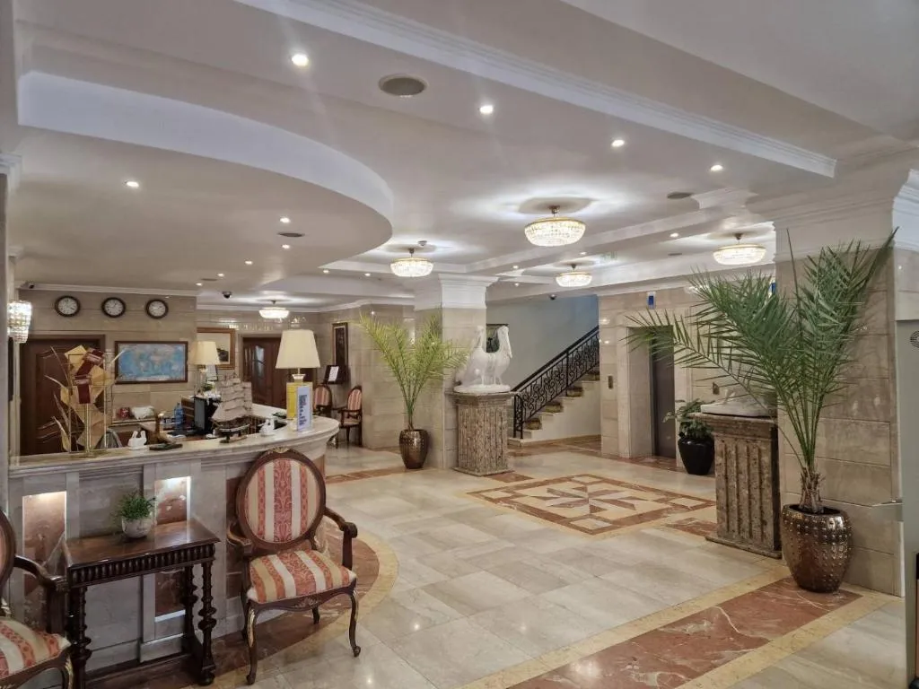 Danube Hotel & Spa，位于Silistra的酒店