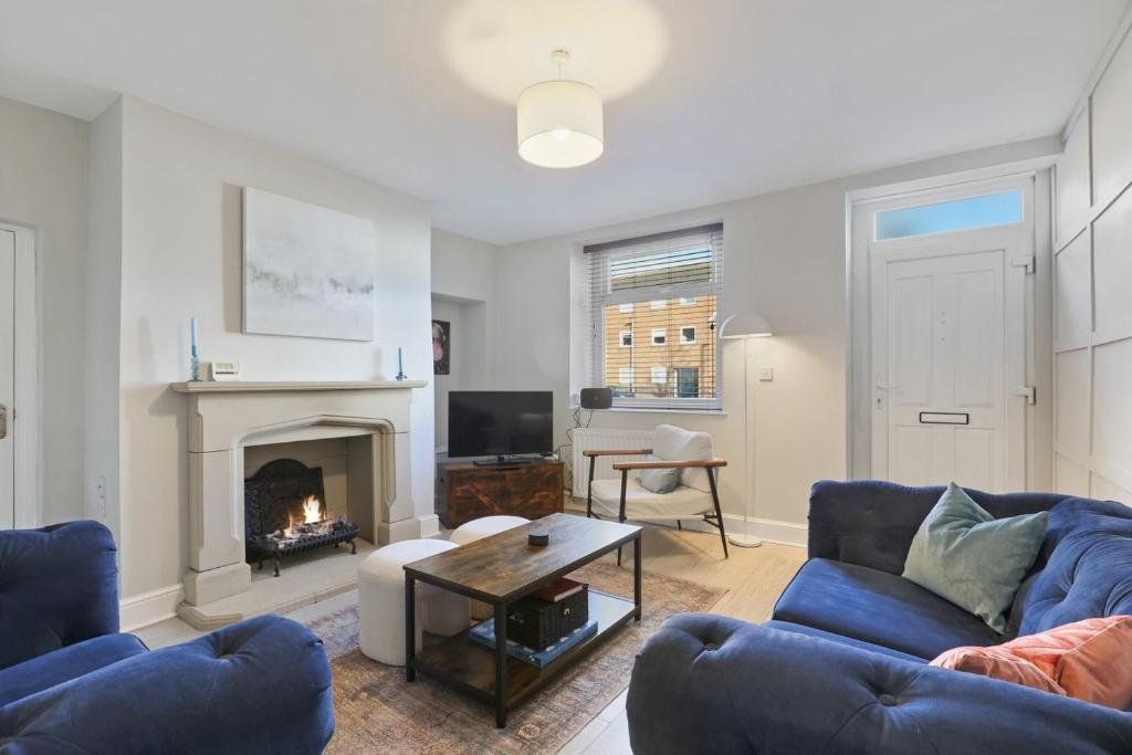 Home and Howay - North East Escapes, Amble