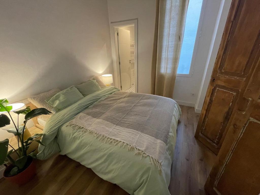Stylish 3 Bedroom Apartment - 1