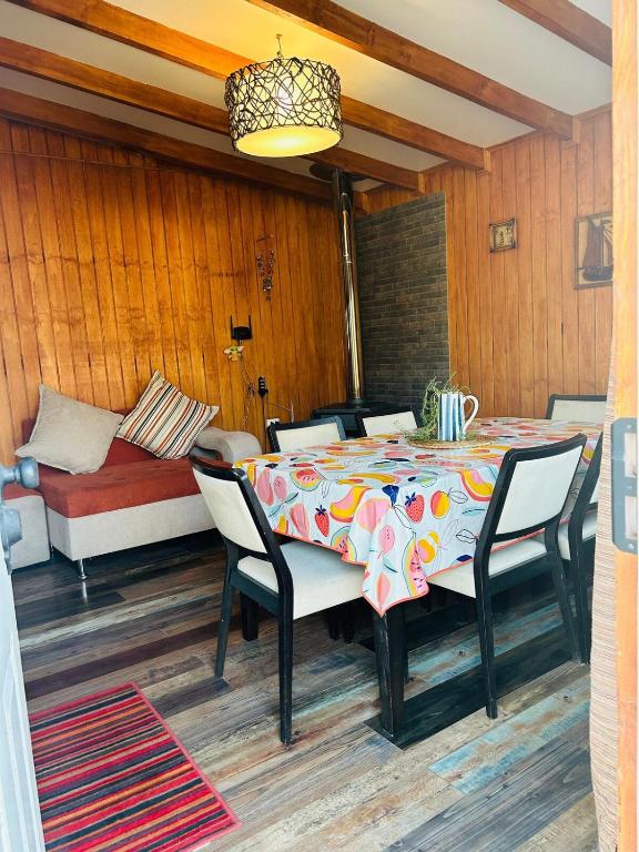 Acogedora Casa en Coyhaique Alto - 4