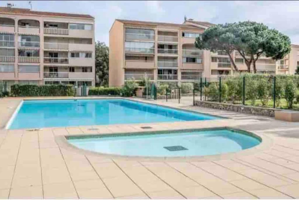Sainte Maxime, appt tout confort, Sainte-Maxime