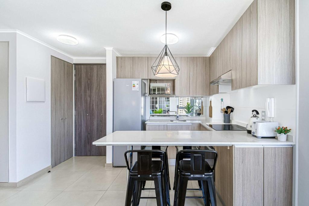 Altos del Mar - 2B Parking & Views - 4