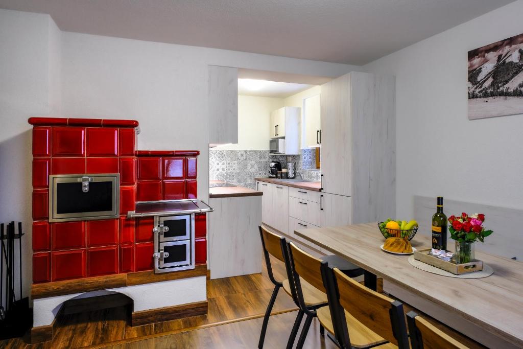 Chata Pemmeva, Vyšná Boca