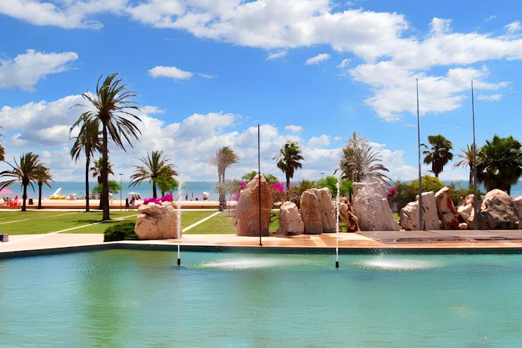 Spacious Apartment in Sant Carles de la Ràpita, Sea View, Sant Carles de la Ràpita