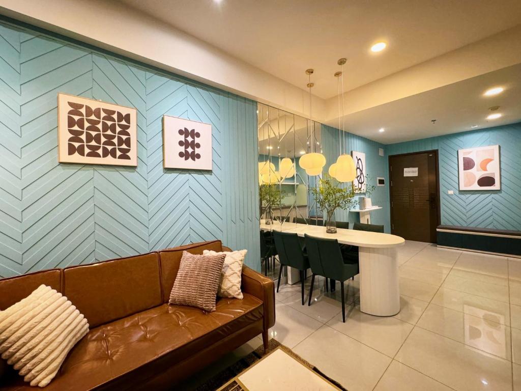 Jessica's apartment in the center of district 1