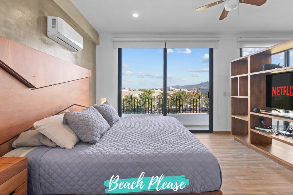 Terra 244 - Centrally Located w Rooftop Pool, Puerto Vallarta