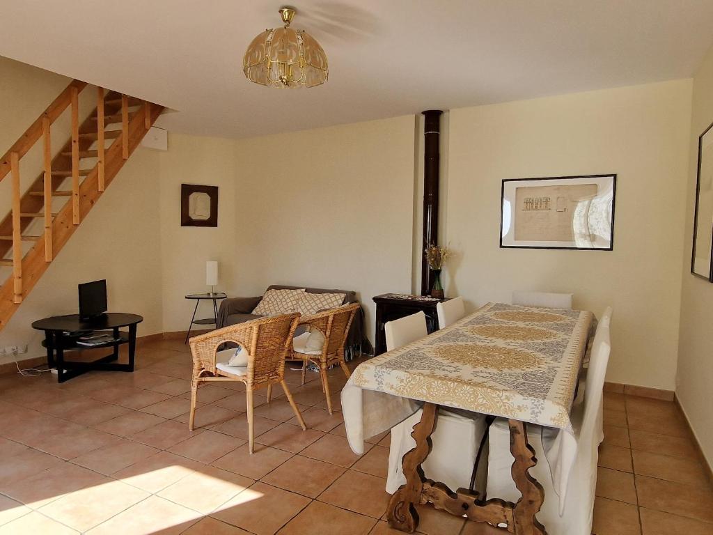 F3 en centre-ville de Banyuls avec terrasse - FR-1-309-58 - 4