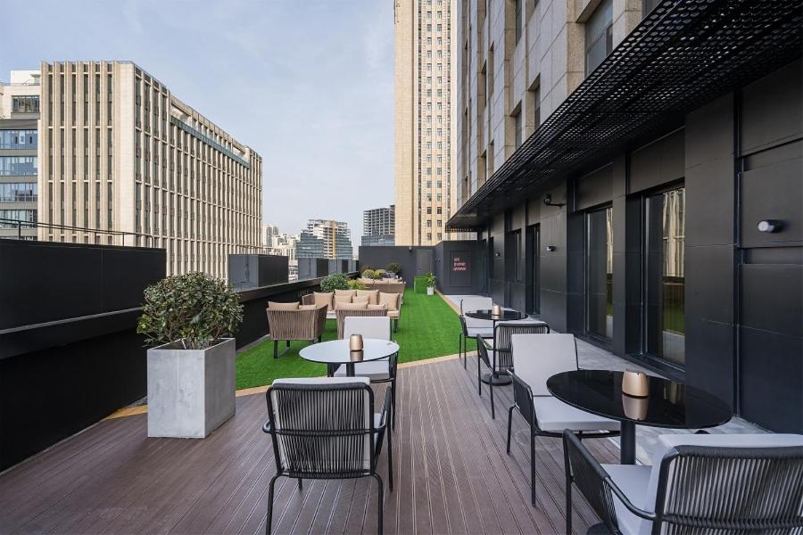 シティゴー シャンハイ ウージャオチャン グオハン ロード (CitiGo Shanghai Wujiaochang Guohang Road) バルコニー/テラス