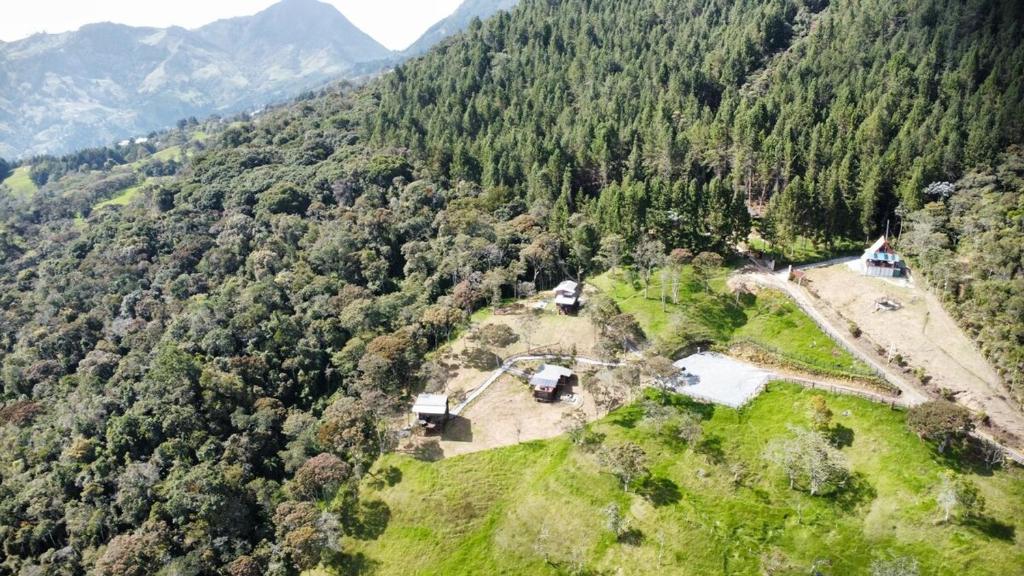 Peregrino Glamping 2 - 4