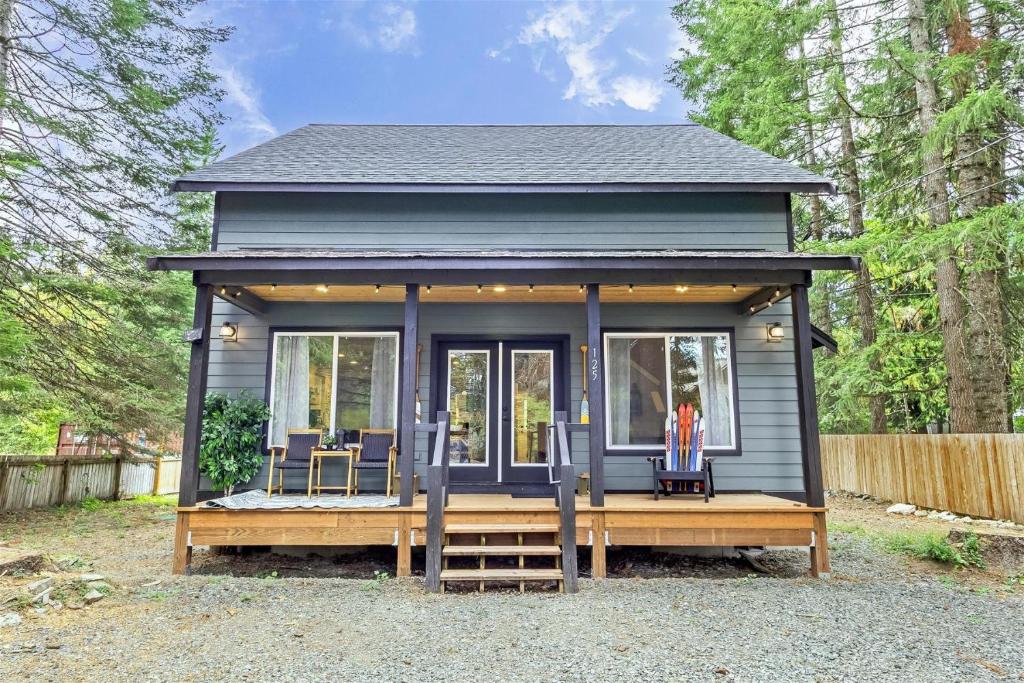 S'more Shack, Packwood