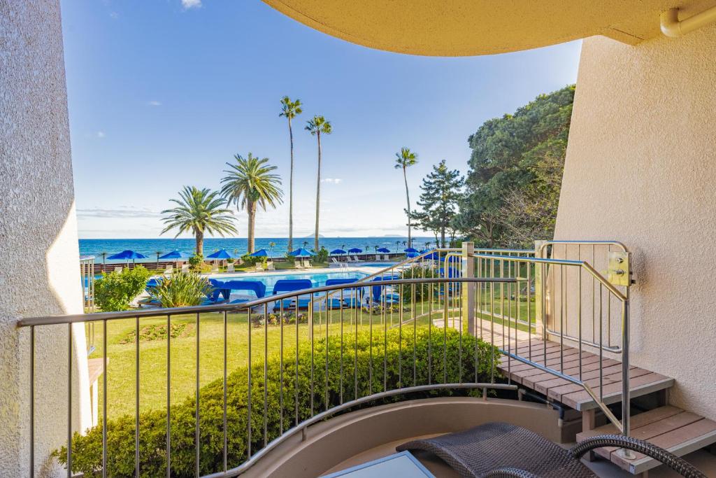 Surrounding environment