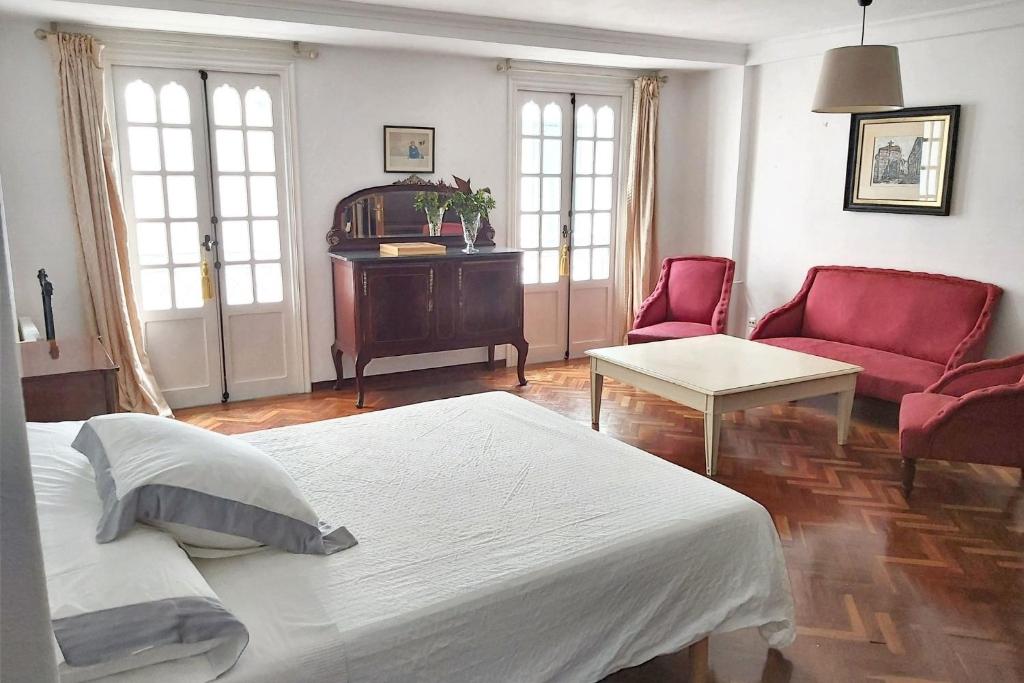 Spacious house with terrace and balcony in A Coruña - 5