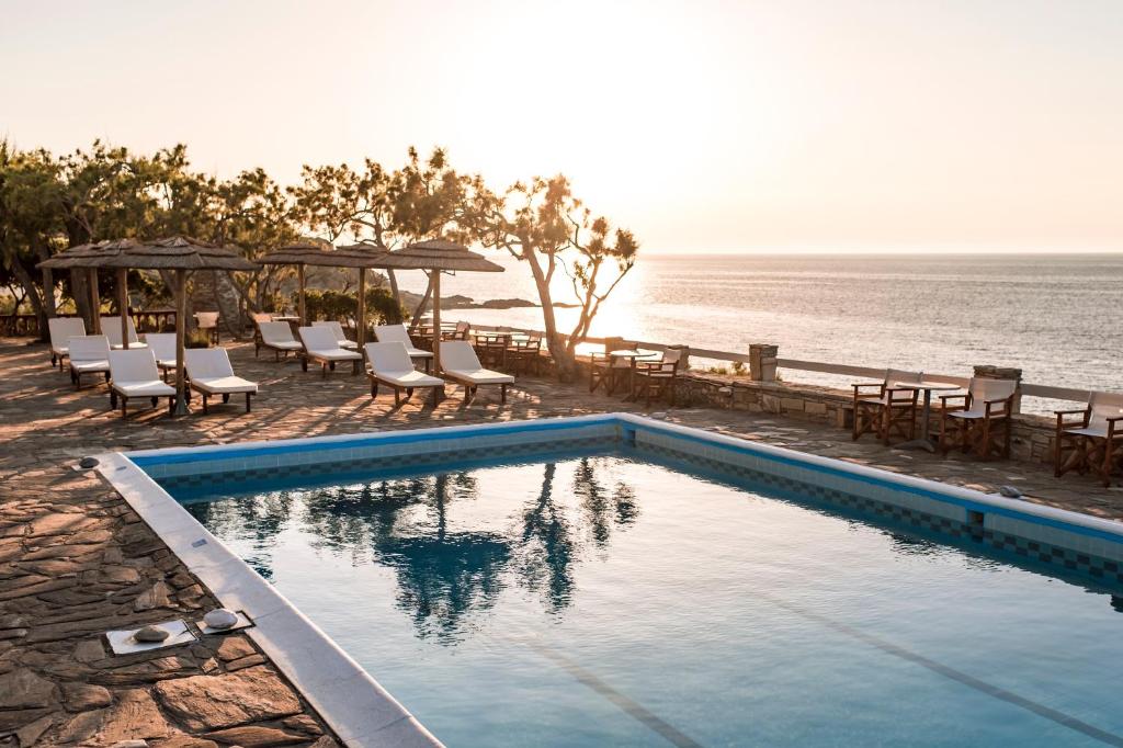 スイミングプール