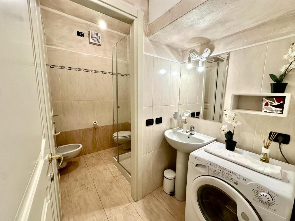 Luxe in the City apartment - 2