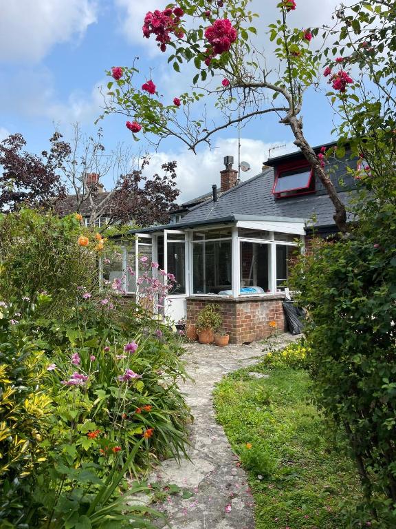 Lynchway, Lyme Regis