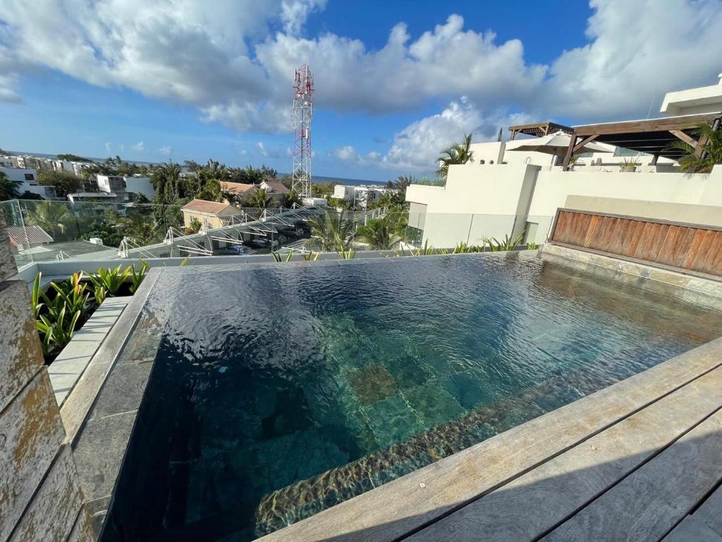 Superbe appartement haut de gamme avec piscine Roof top vue mer, Pointe aux Cannoniers