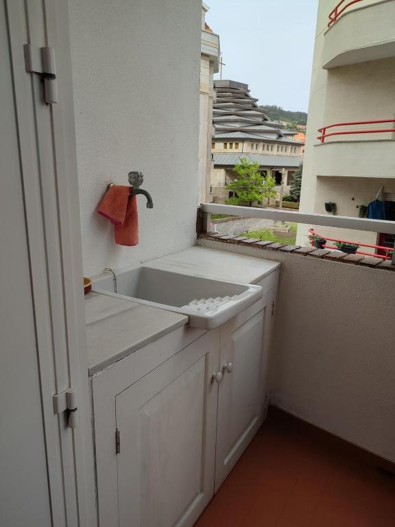 APARTAMENTO En SANXENXO DE TRES HABITACIONES - 4