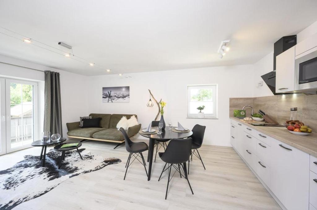 Enzian Apartments - 3