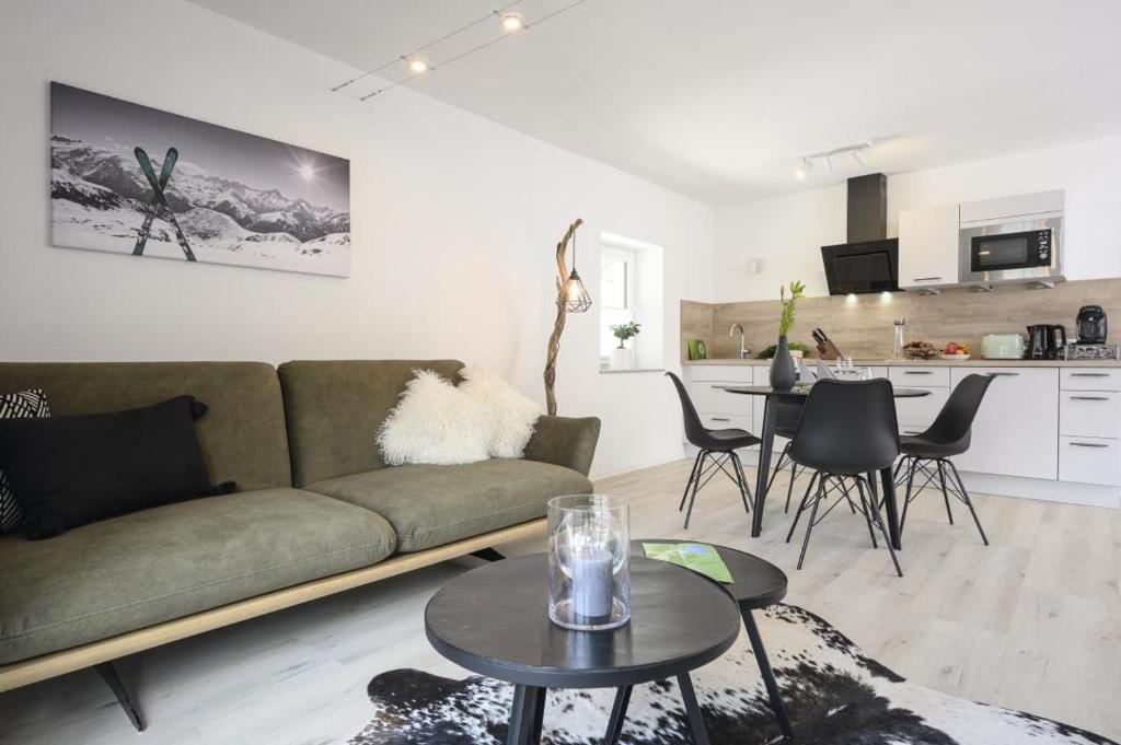 Enzian Apartments - 4
