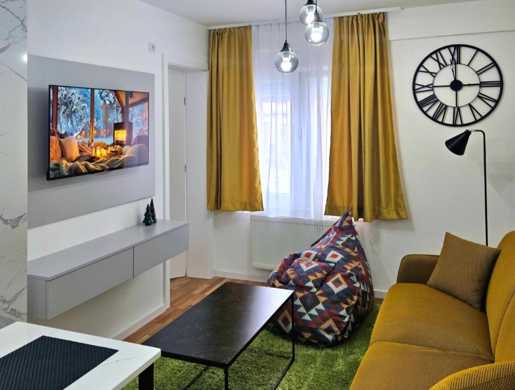 Apartman 33 - 2