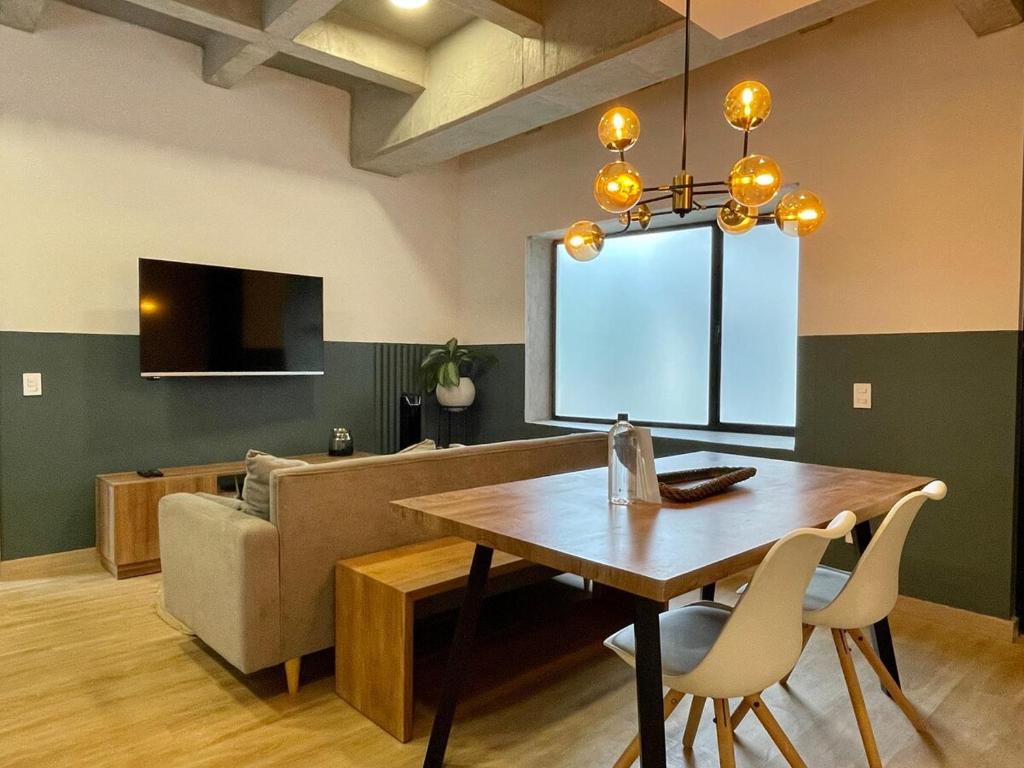 Iconic 2 BR in Laureles - 2