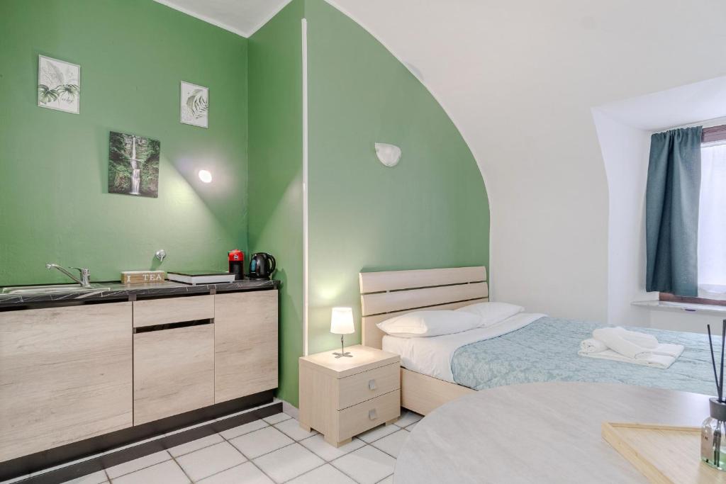 GuestHost - Stylish Studio in Turin's Vibrant Quadrilatero - 2