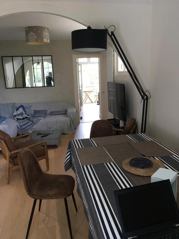 25m Plage Benoit Grands Hôtels 3p Salon 2 Chambres 65m2 - 3