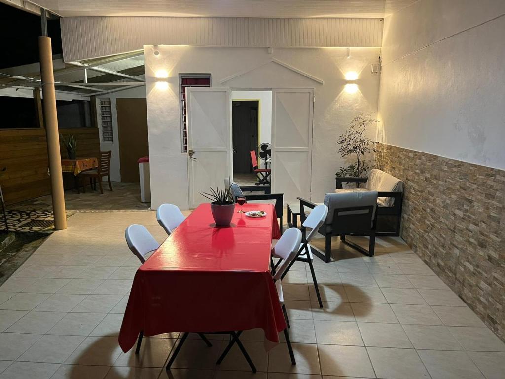 Le vert préen, Le Robert