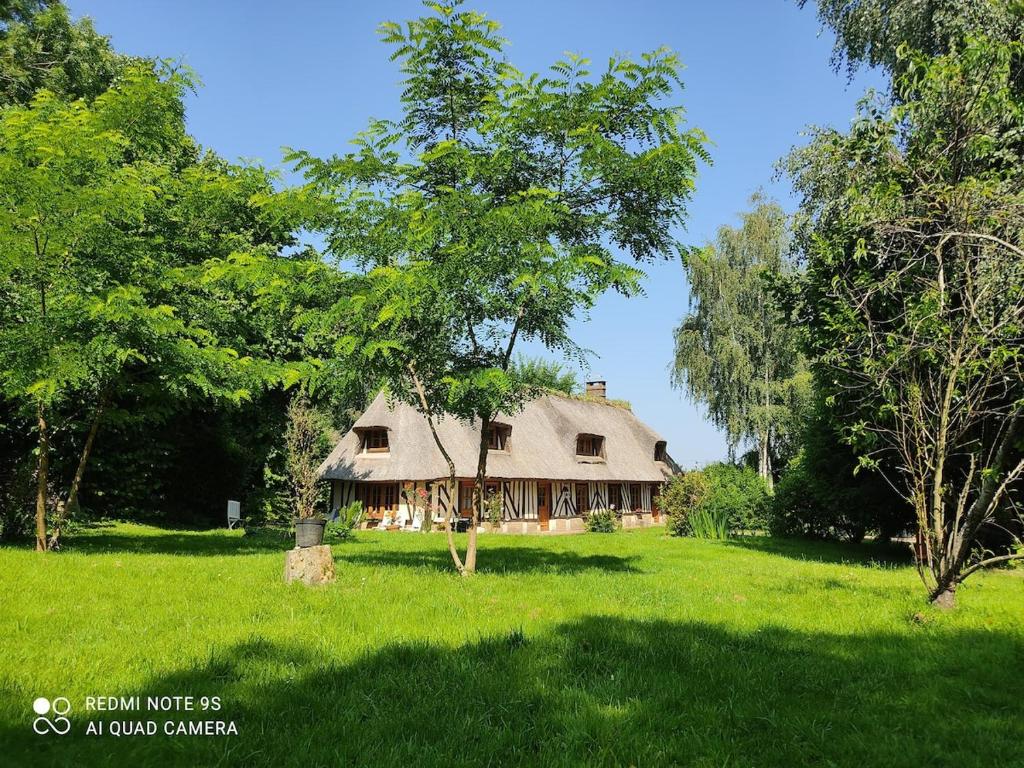 Ma jolie chaumière, Le Gros-Theil