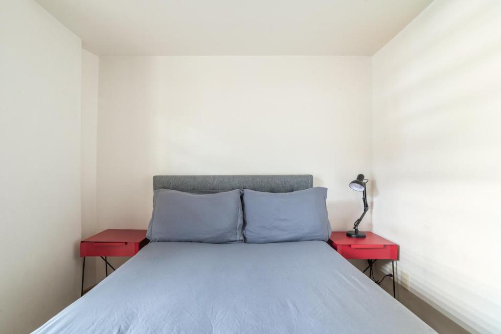 A102 - 1 BR - 1 BTh - 4