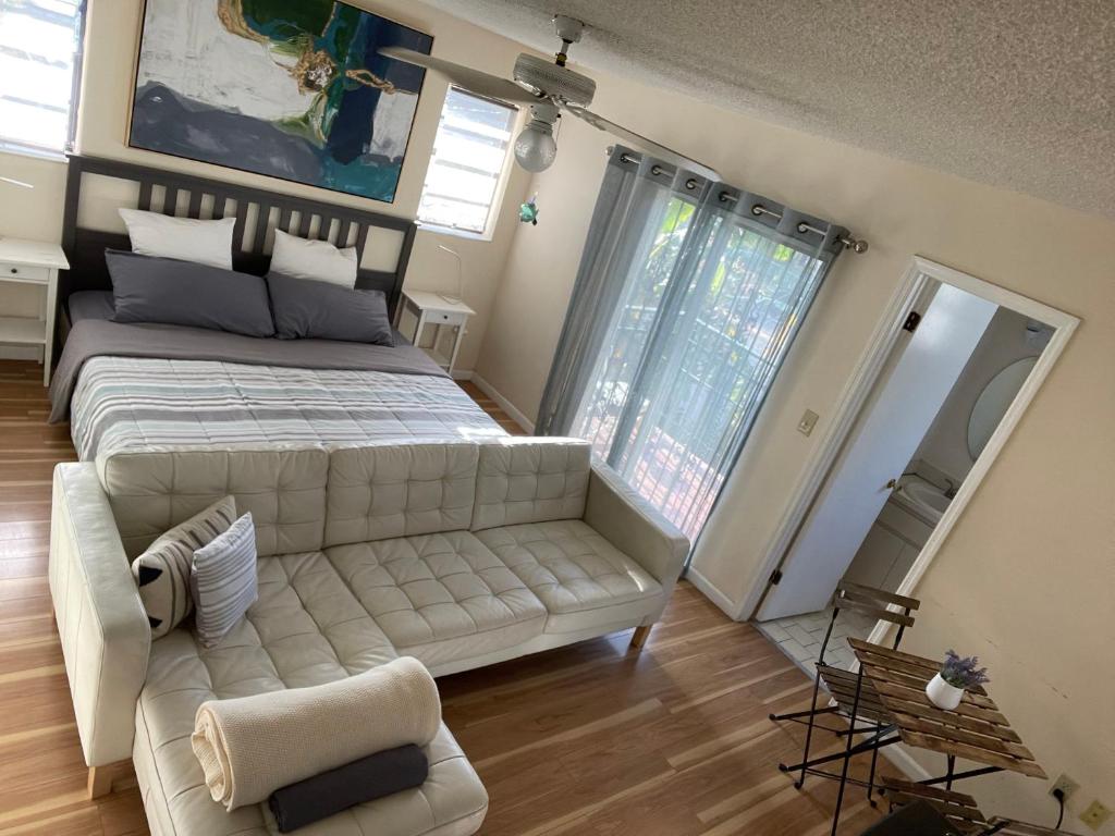 Beautiful suite in the best location in Miami!, Miami