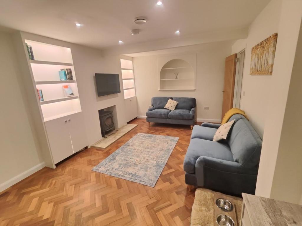 Trillis Cottage, Sapperton