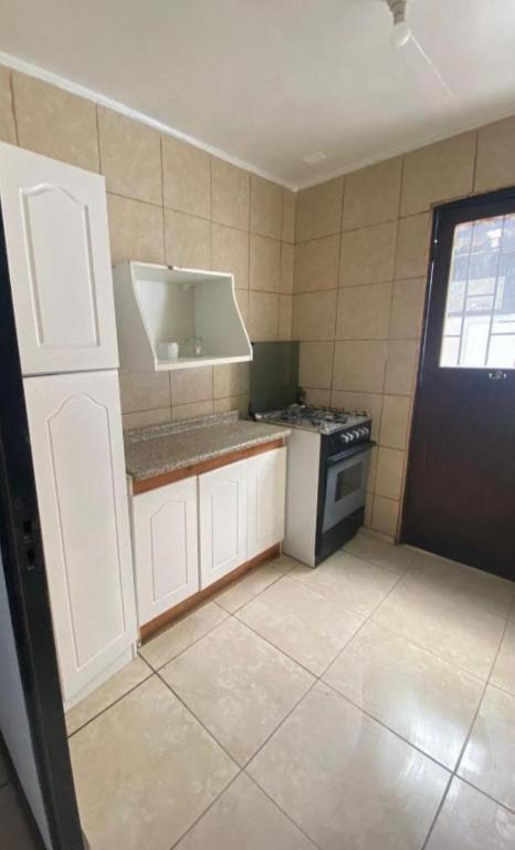 Casa 3 d 2 B 2 E zona 4 esquina - 3