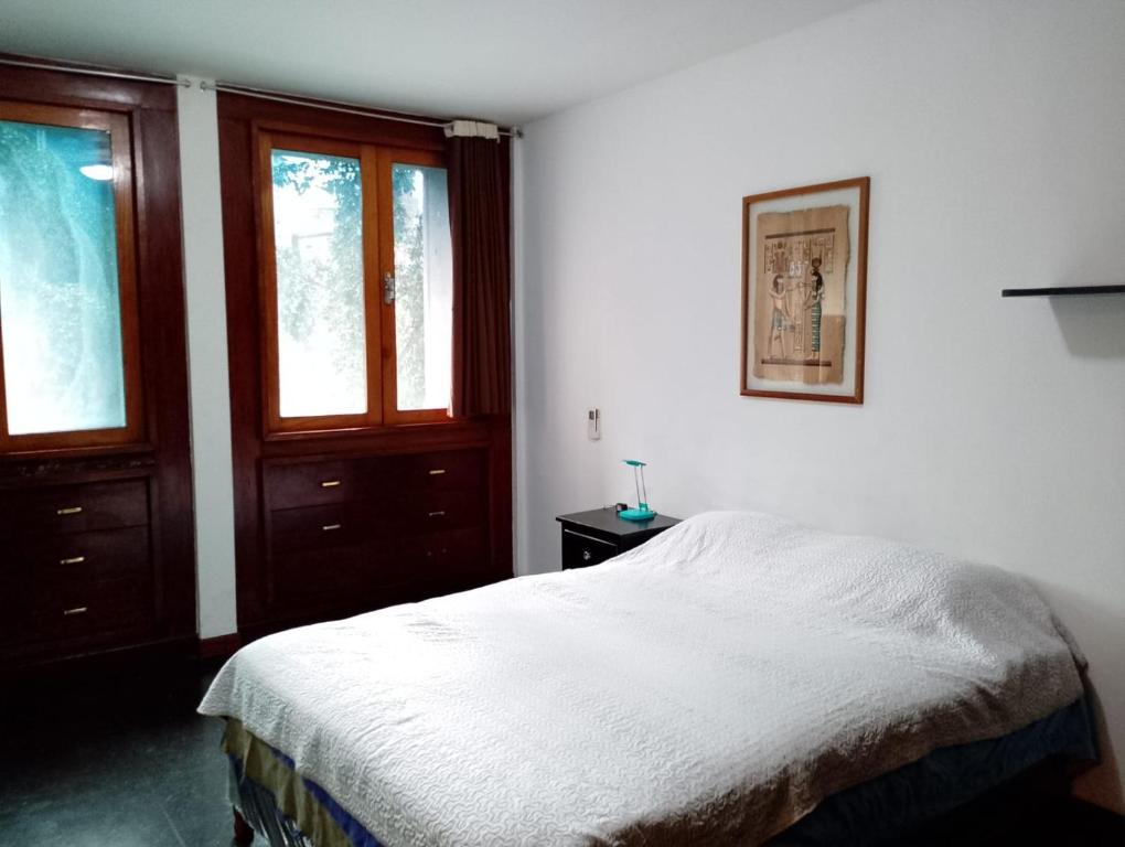 Caracas, al lado del Recreo, Sabana Grande - 2