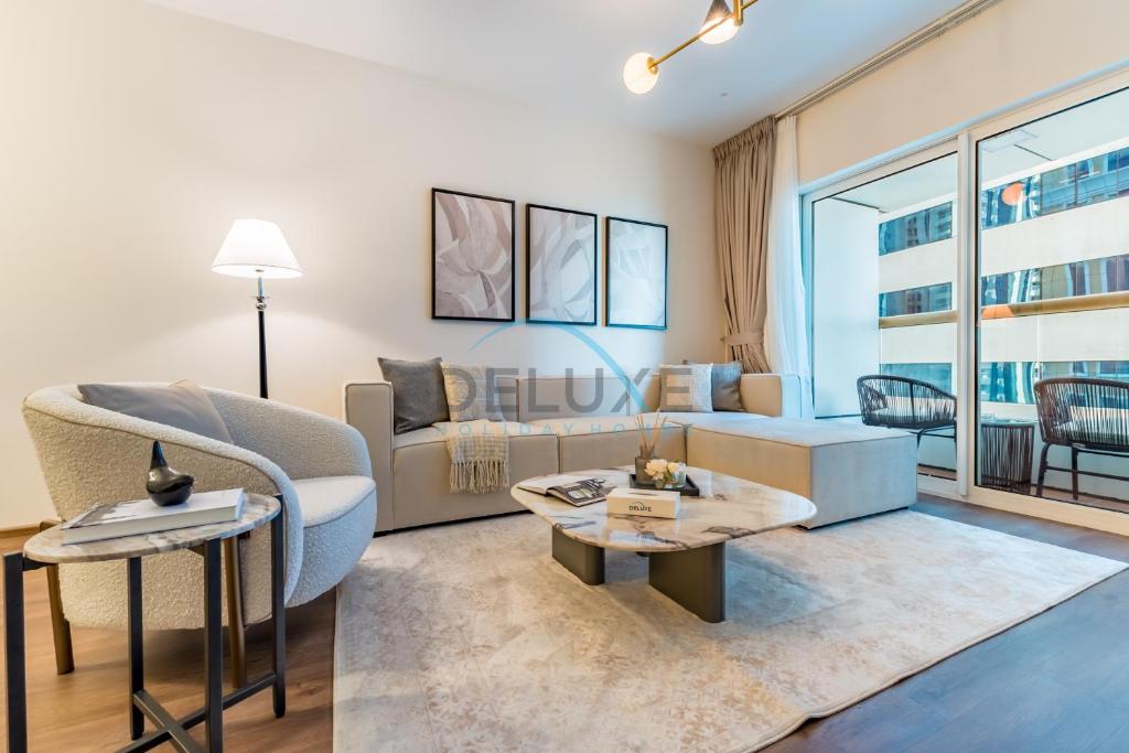 Revamped 1BR Unit with Partial Sea & Palm Jumeirah Views Close to Beach , Elite Residence, Dubai Marina by Deluxe Holiday Homes, Dubai