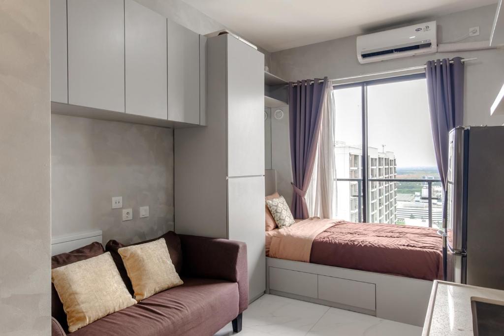 Calma Studio III at Skyhouse Apartment, Samporo