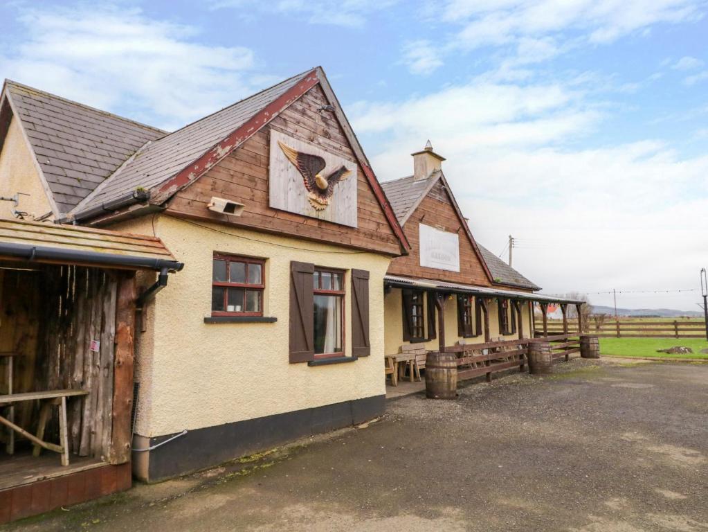 Apache Falls Lodge, Limavady