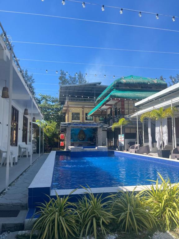 LaZerena Lodge, Zambales