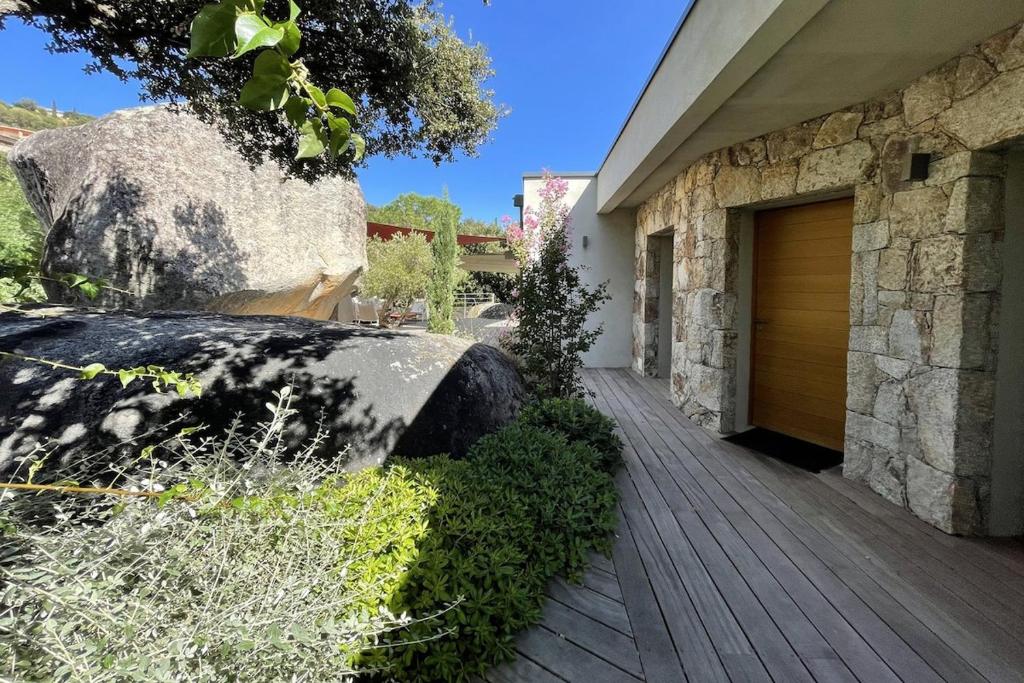 Villa Cazélie, piscine vue splendide sur le Golfe - 5