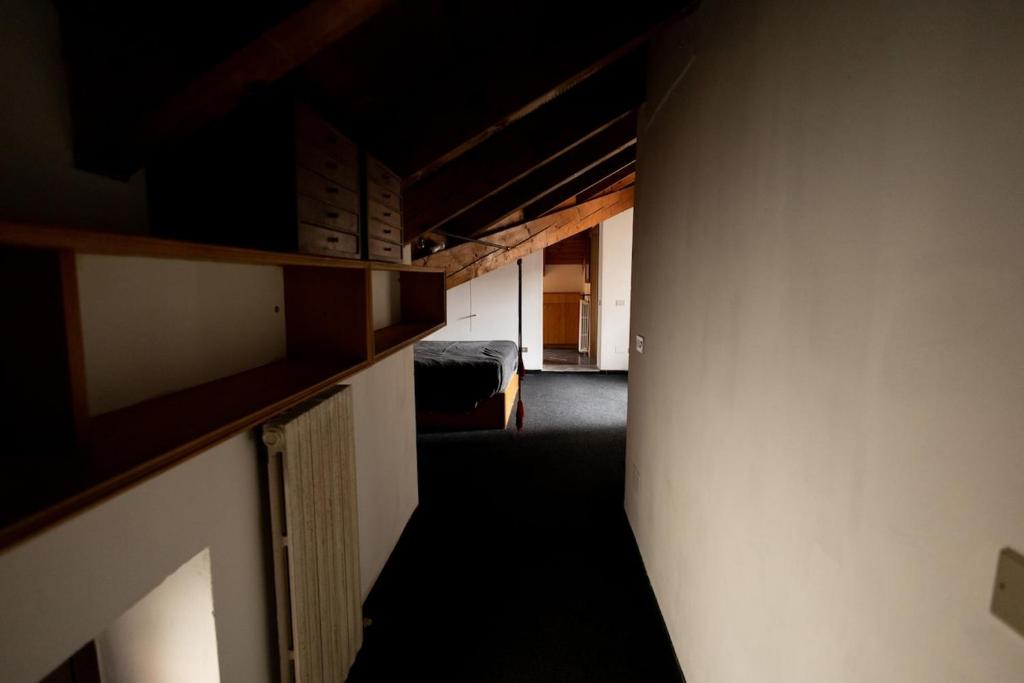 Central Lovely Attic - 4