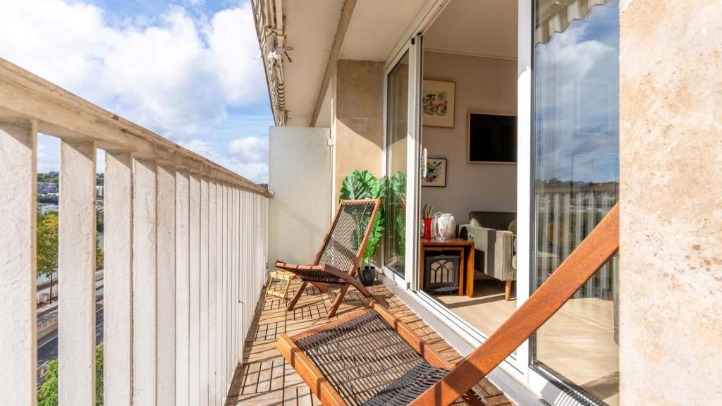 APPARTEMENT avec vue sur la Seine 10' en voiture de Paris et de la Tour Eiffel - 2