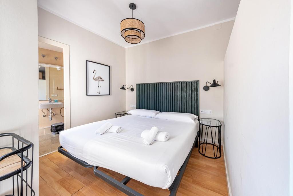 BeBarceloner Sant Andreu Apartments - 1 bedroom with terrace - 4