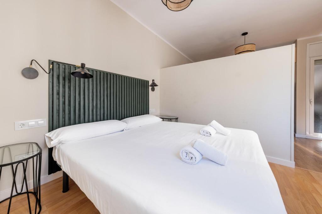 BeBarceloner Sant Andreu Apartments - 1 bedroom with terrace - 5