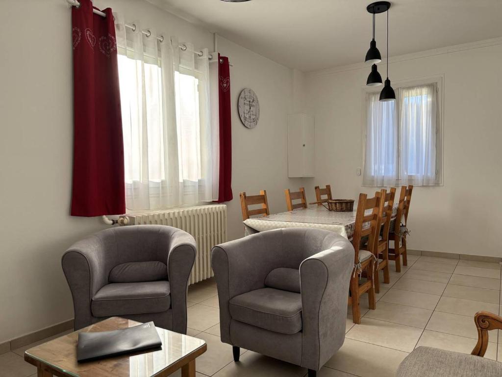 Maison confortable à Villard-de-Lans - 8 couchages, WiFi, parking gratuit, proche des pistes et du centre. - FR-1-548-5 - 4