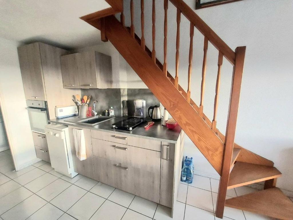 Appartement 2 pièces mezzanine climatisé avec piscine et parking privé à Marseillan - FR-1-326-789 - 4