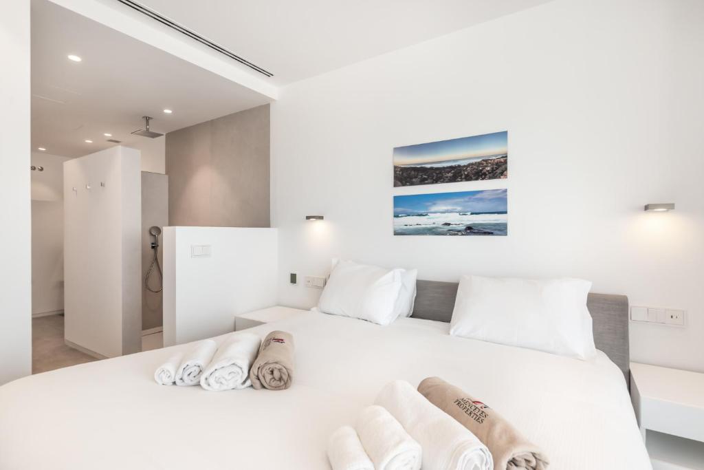 Infinity 1-7 LUXE SEA VIEW 2B - 2