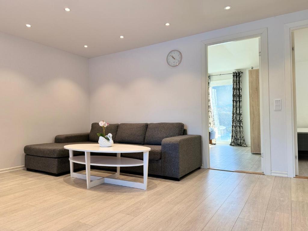 Nice guesthouse with heat floor, Lilla Edet